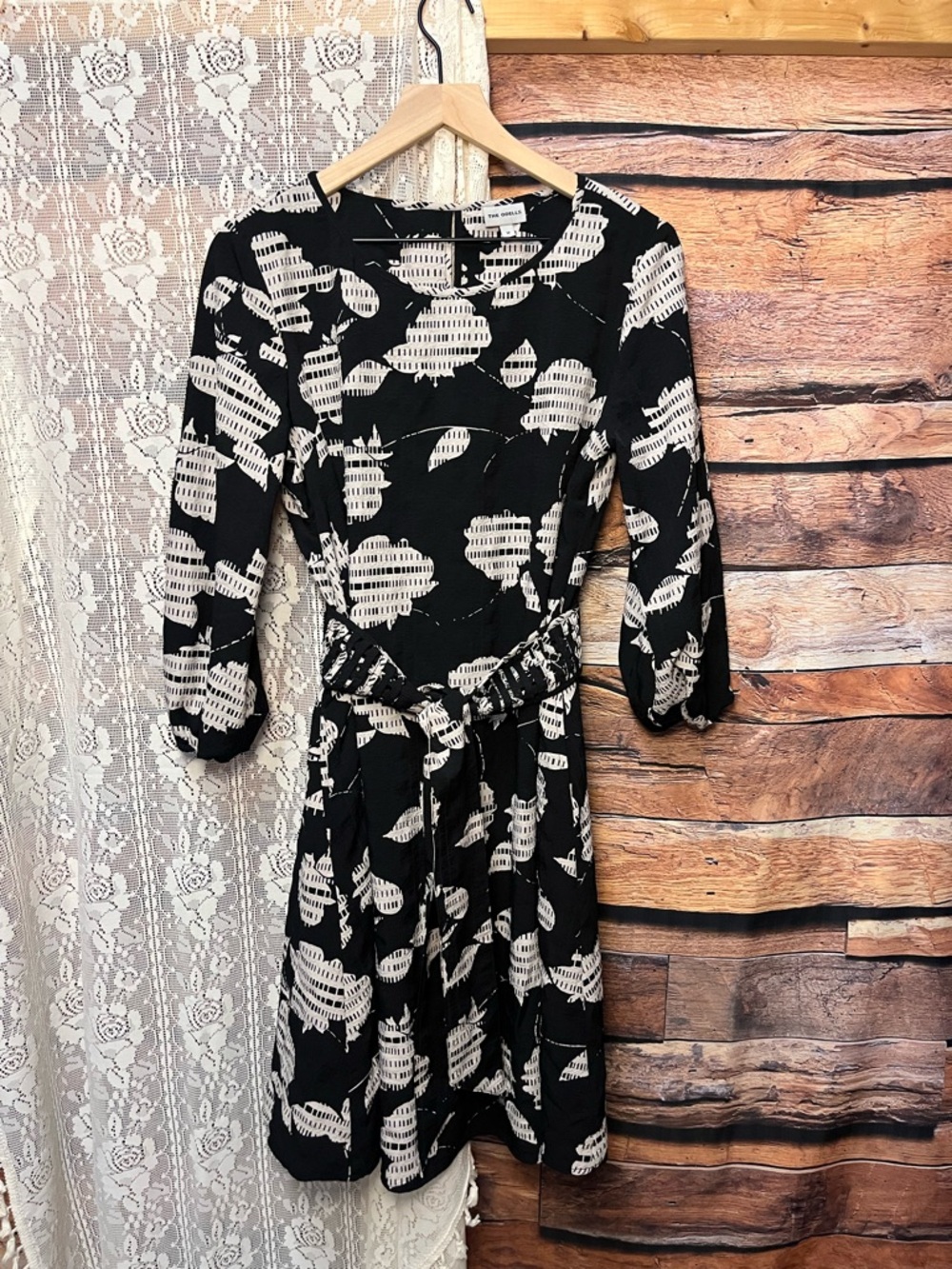 The Odells from Anthropologie Elegant Belted Printed Dress (160) - Picture 4 of 13